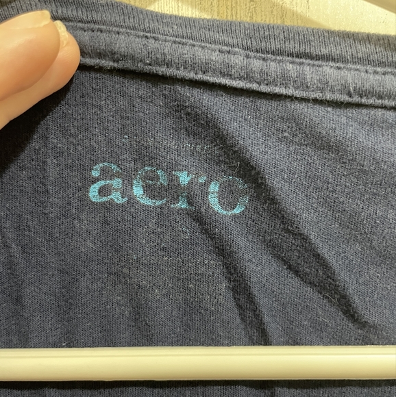 Aeropostale T-Shirt - Picture 3 of 4